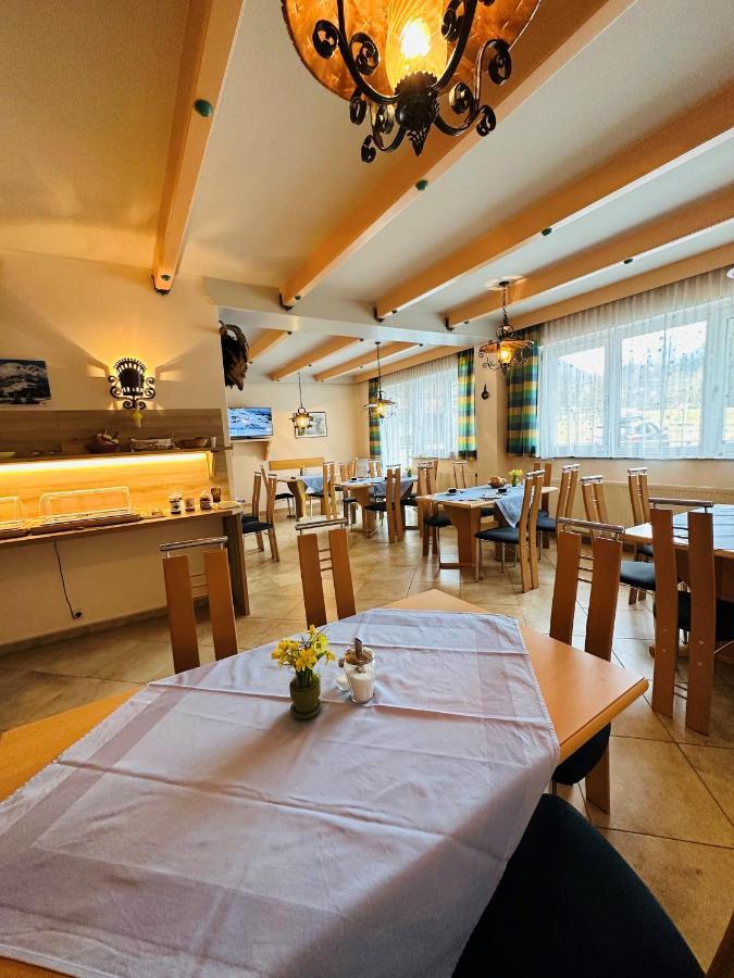 Pension Monika, Your B&B Including Summercard Капрун Екстериор снимка