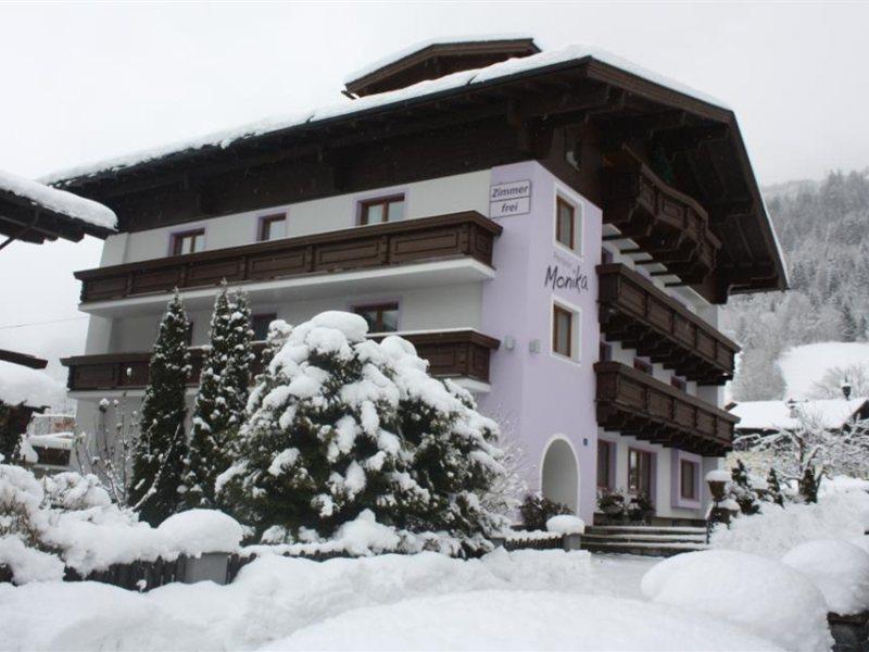 Pension Monika, Your B&B Including Summercard Капрун Екстериор снимка